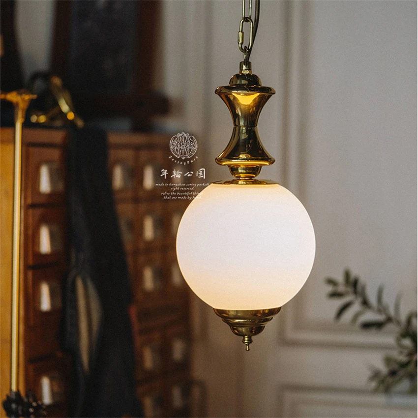 Vintage personality style brass frosted glass pendant lights bedroom living dining room island American pendant lamps fixtures