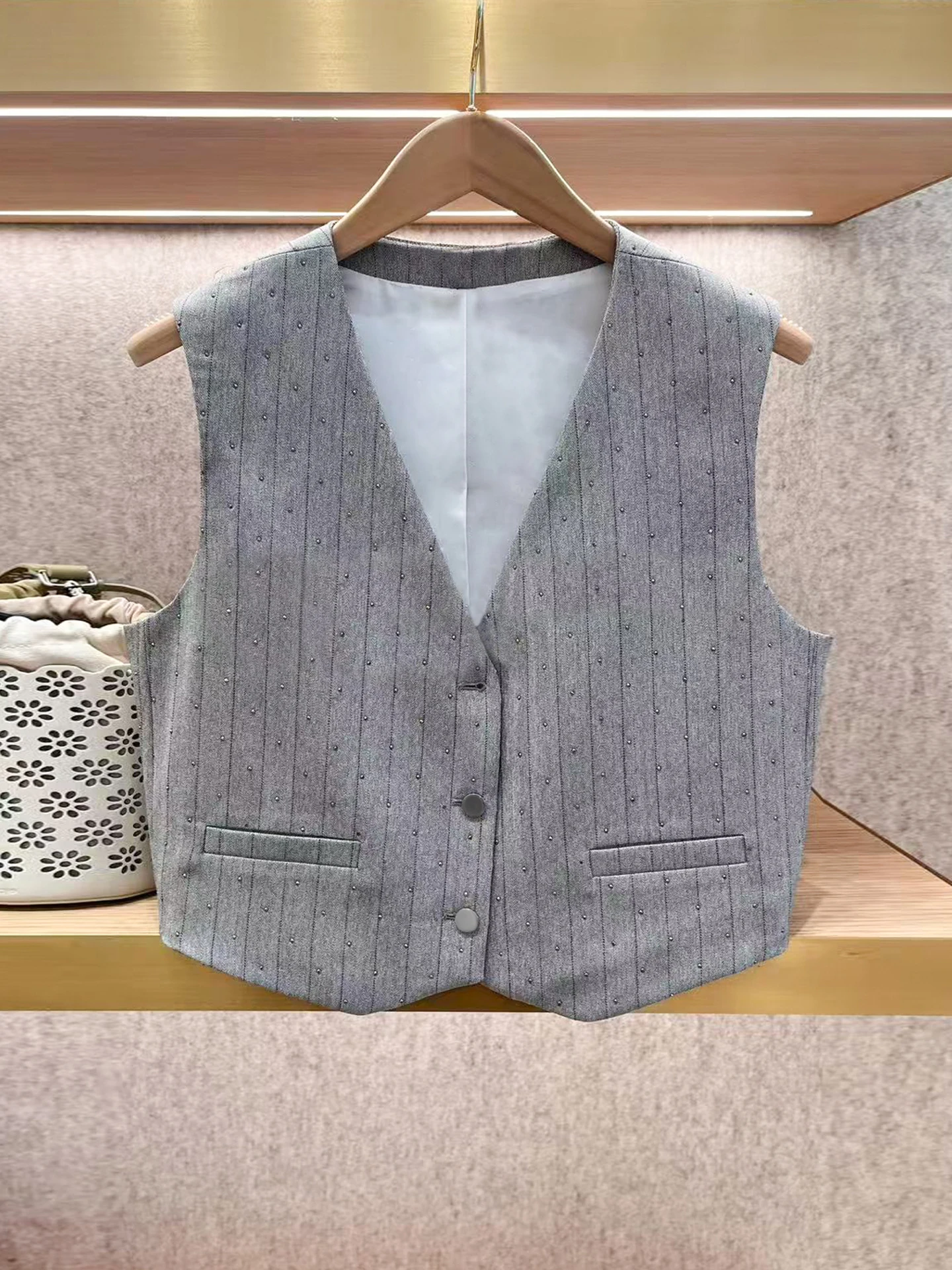 

Комплект M Home Nan You: Элегантный женский летний топ-жилет с блестящими полосками и плиссированная юбка, костюм-двойка из полиэстера