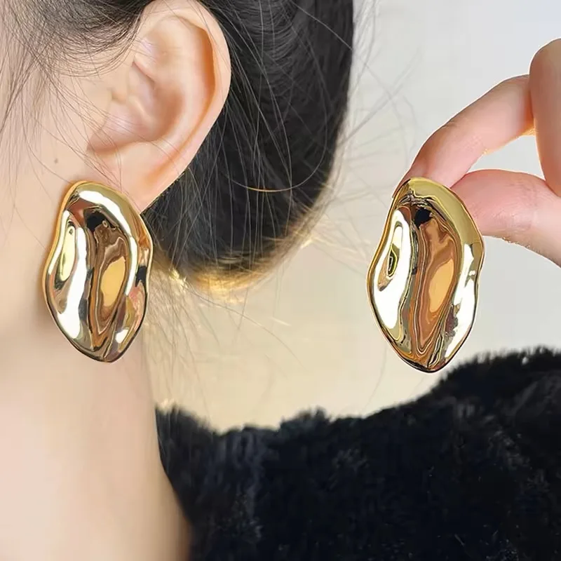 Irregularly Convex And Wrinkled Unique Earrings European And American Niche Design Feel Autumn And Winter Accessory Gift