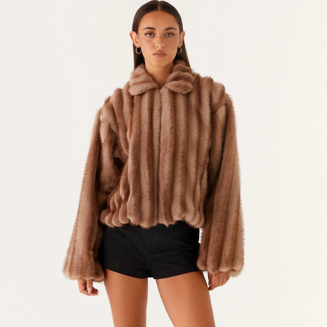 Turn Down Collar Women Faux Fur Jacker New Streetwear Solid Loose Outerwear Winter Warm Clothes Thick Quilted Short Coat Female