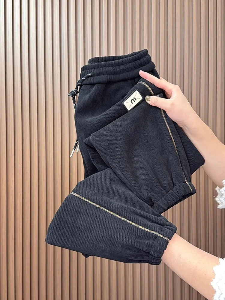 Spodnie Chenille Hallen 2025 Zima Nowe Aksamitne Grube Casualowe Spodnie Damskie Moda Y2k Luźne Plus Size Spodnie Dresowe Krótkie Spodnie