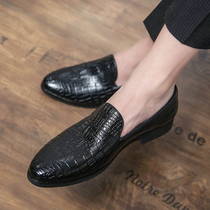 

eLeather Shoes Men's New Business Formal Shoes for Men Autumn Breathable Men's British Korean Pointed Toe Wedding Fashion leathe