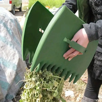 1 Pair Outdoor Leaf Grabber Garden Plastic Rake for Collecting Leaves Yard Cleaning Tool with Durable Plastic Construction