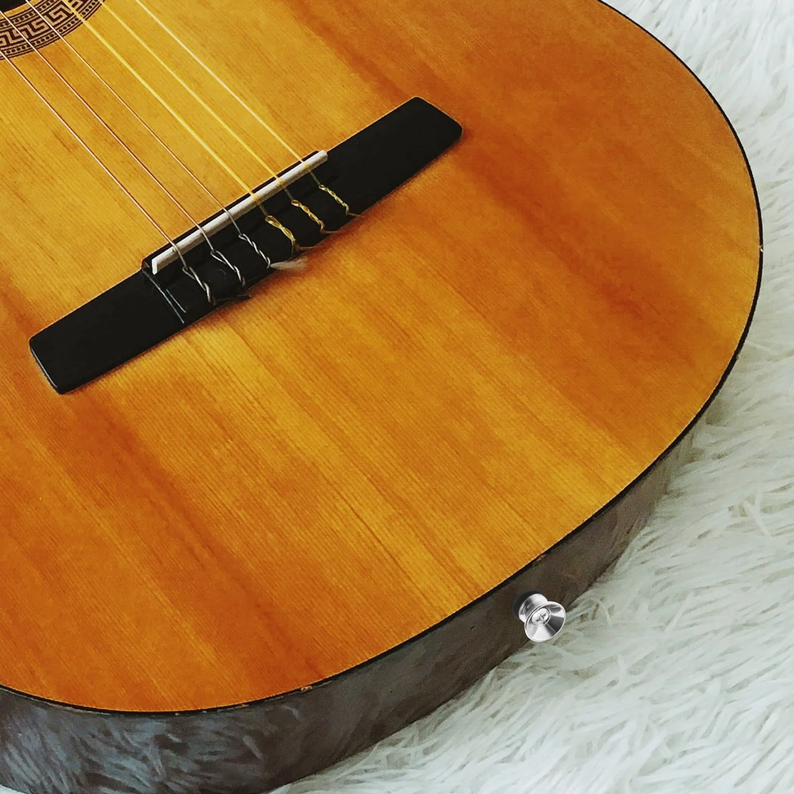 

Замки на ремешке, грибная головка, кнопка для электроакустической гитары, металлический замок для бас-гитары, противоскользящий фиксатор, аксессуары для гитары