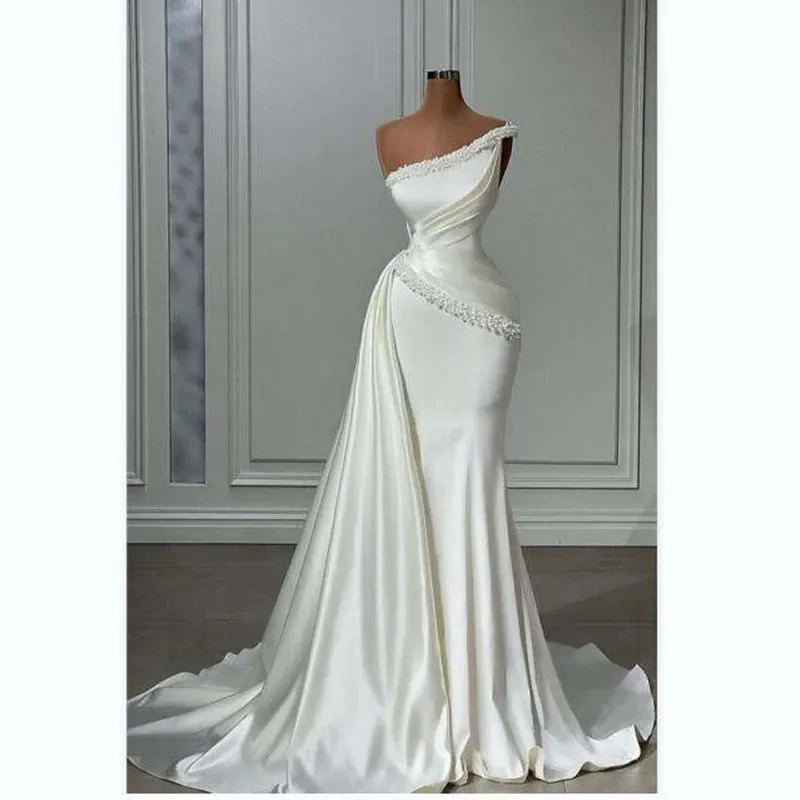 Customized  Beaded One Shoulder Wedding Dress Chapel Train Vestido De Casamento Satin Ruched Mermaid Vintage Bridal Gown