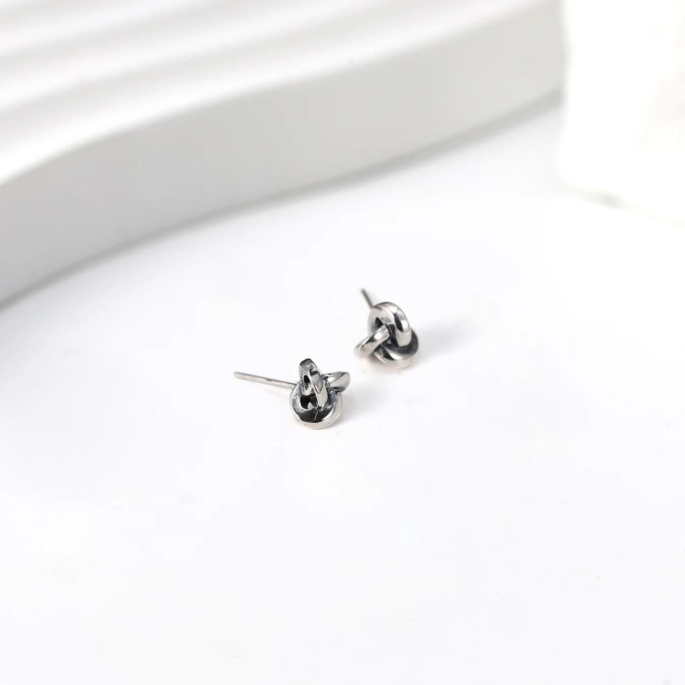 S925 Sterling Silver Knotted Twist Stud Earrings for Women, Vintage Rope Twisted Antique Hypoallergenic Jewelry Gift