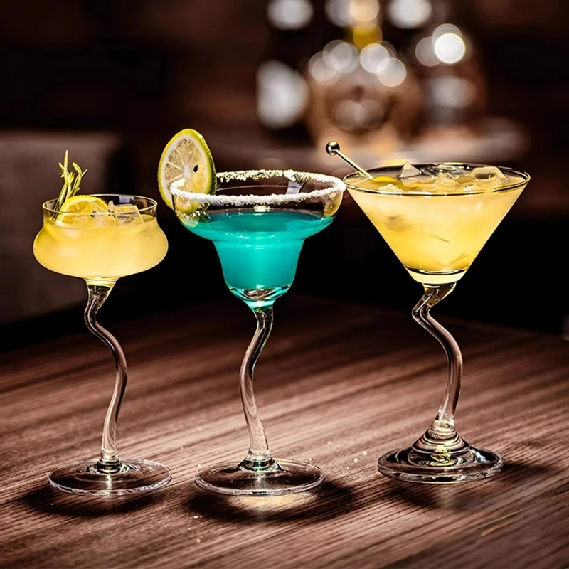 1/2/4Pcs Japanese Style Glass Goblet Creative Cocktail Glasses Cups Curved Champagne Margarita Glasses Transparent Martini Glass