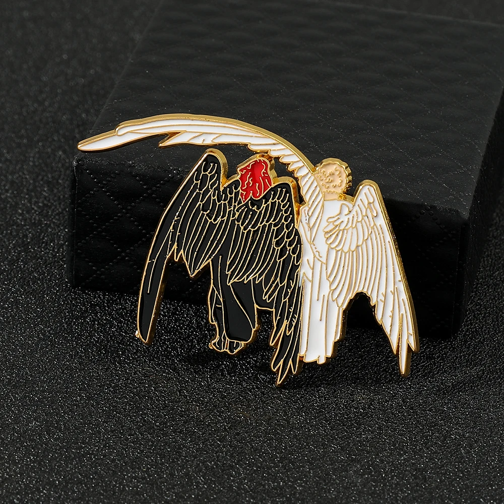 Good Omens Ineffable Husbands Angel & Demon Hard Metal Pin Angel Demon Badge Aziraphale und Crowley Accessoires – Detail 4