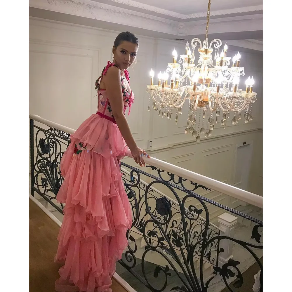 فساتين الحفلات الموضة للنساء خمر الحبيب المطرزة الزهور فساتين السهرة الدانتيل يصل الطبقات الطية منتفخ فساتين حفلة موسيقية