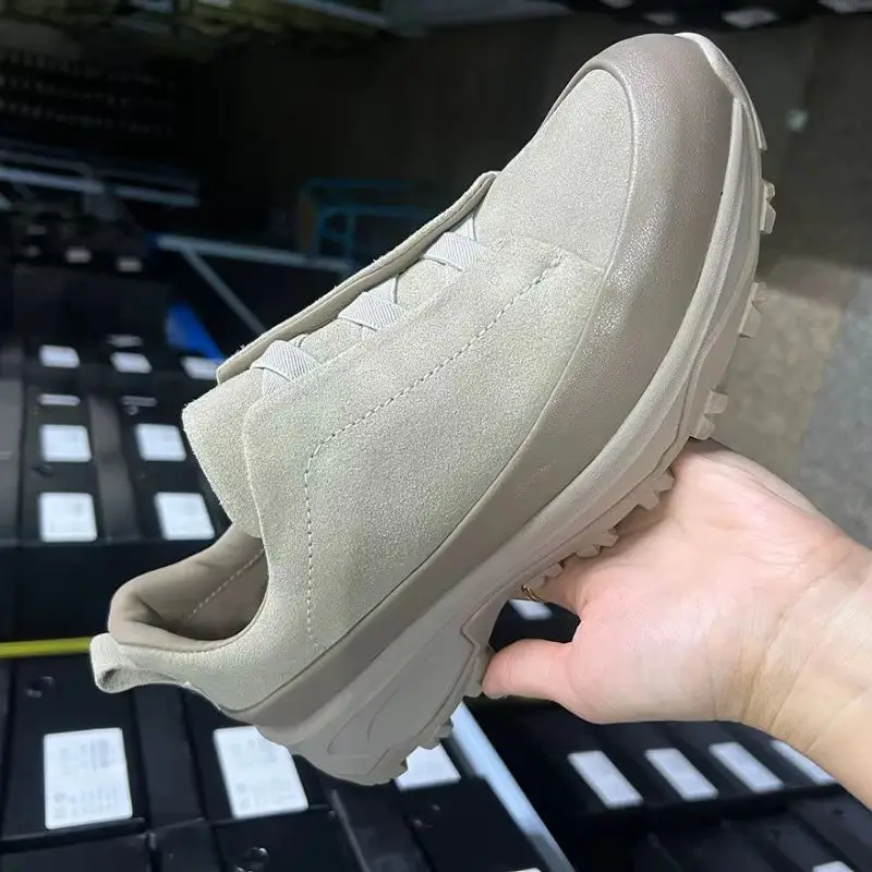 

Original Brand Comfortable Anti Slip Autumn/Winter Outdoor Hiking Shoe Designer Leather Mountain Climbing Footwear 39-45