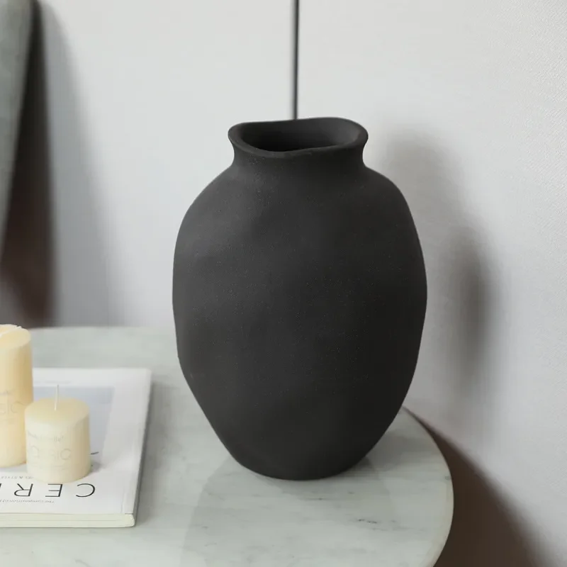 Retro Matte Large Ceramic Vase Modern Simple Living Room Entrance Flower Arrangement Abstract Art Ornament Home Decor