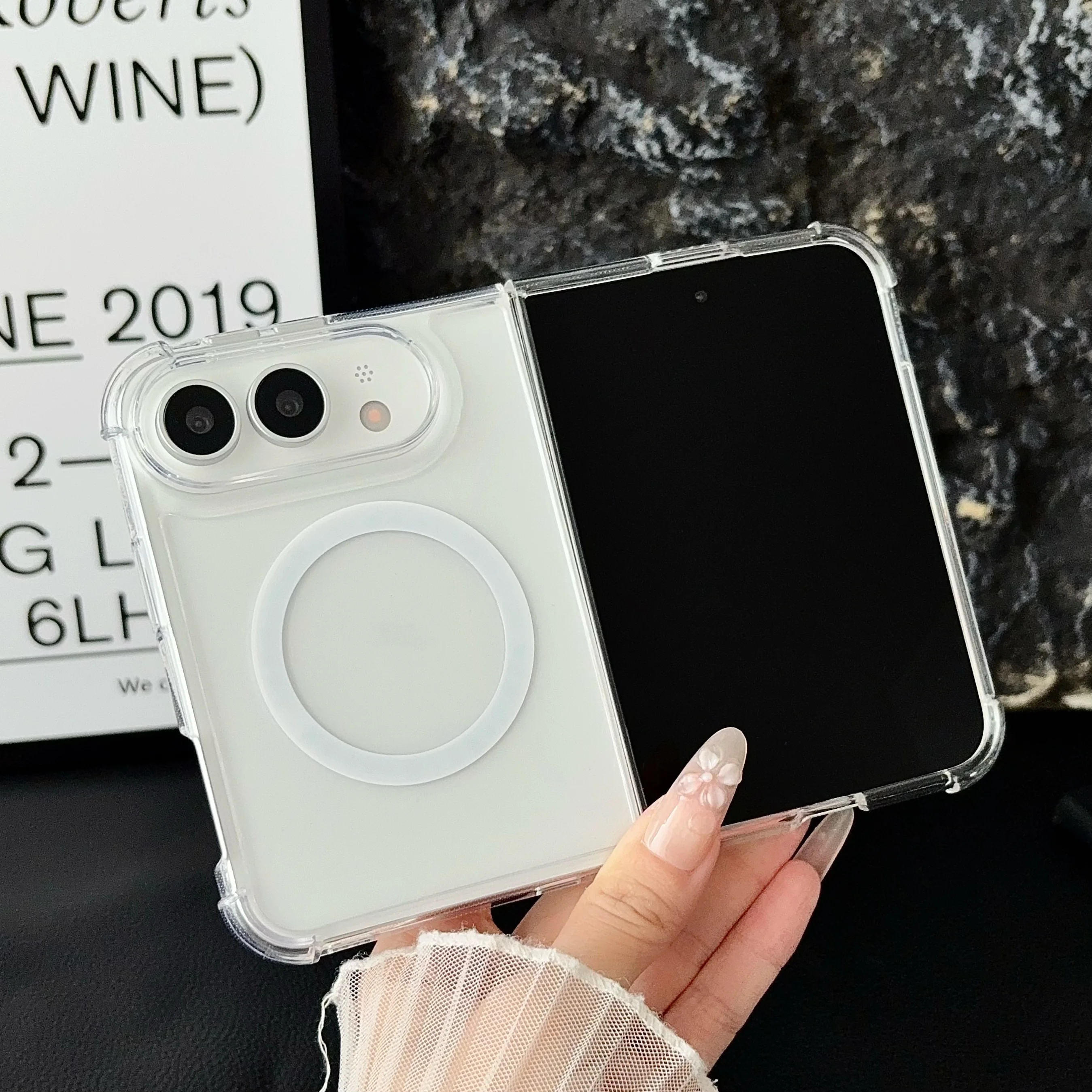 For iPhone Duo Case Transparent Magnetic Wireless Charging Shockproof Protection Back Cover Accessories For iPhone 18 Fold
