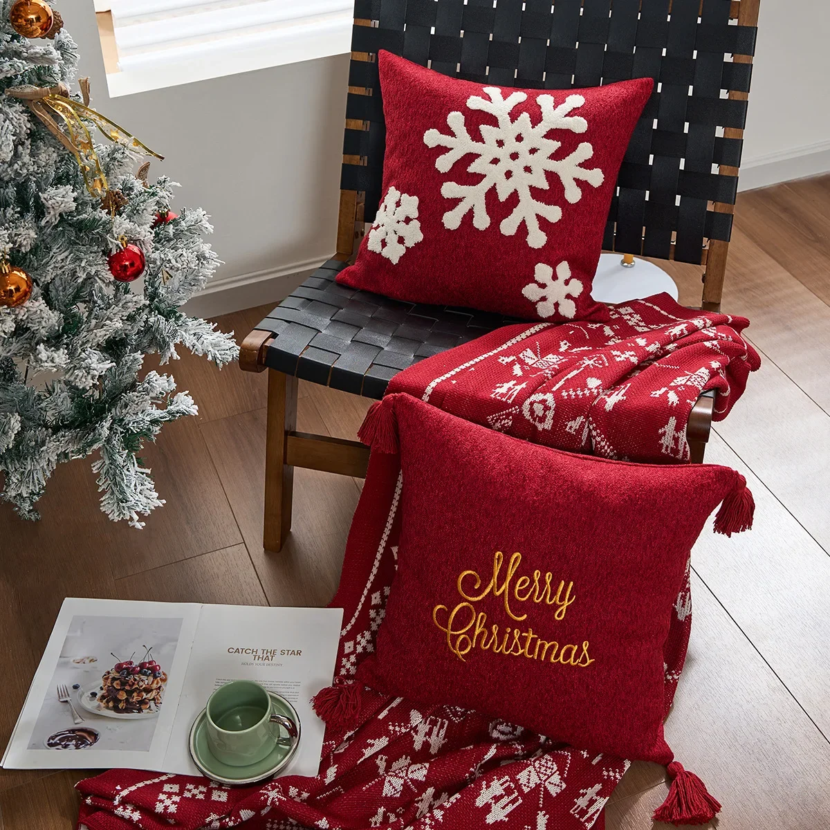 Merry Christmas Letter Embroidery Pillow Cover Cojines Red Christmas Throw Sofa Cushion Cover Headboard Pillowcase 45x45cm