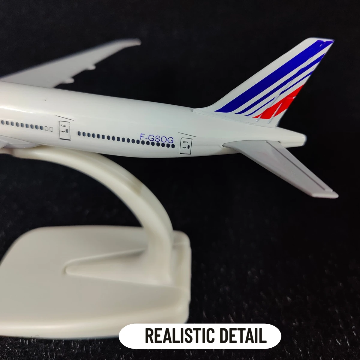 Scale 1:250 Metal Aircraft Model Replica, France Airlines B777 Airplane Aviation Miniature Art Decoration Collection Kid Boy Toy