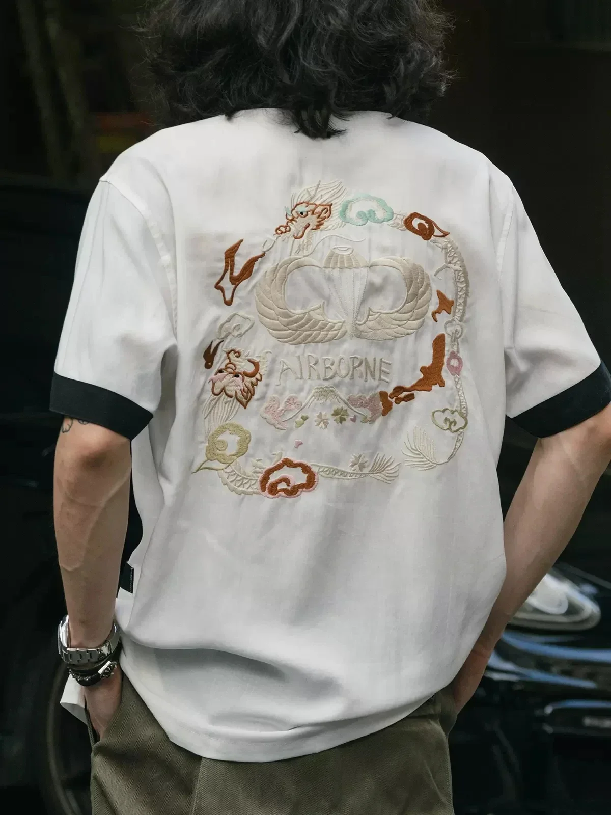 Non Stock Old Fashioned Embroidery Camp Shirt Vintage Lightweight Men\'s Bowling Shirt