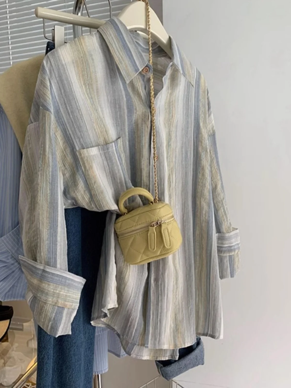 

Women's Loose Summer Shirt Sun Protection Vertical Stripes Thin Outerwear Korean Style Commute Wind Long Sleeve ...