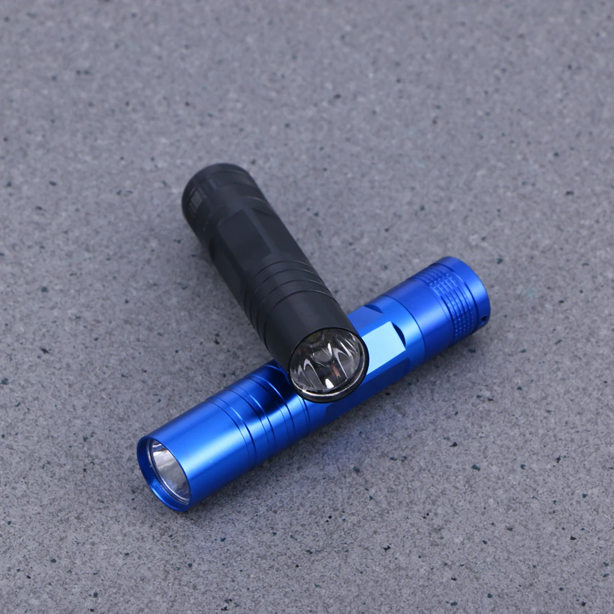 

2pcs Small Flashlight LED Torch Keychain Mini Red Pocket Light Waterproof 10000H Lifetime 20Hrs AA Outdoor