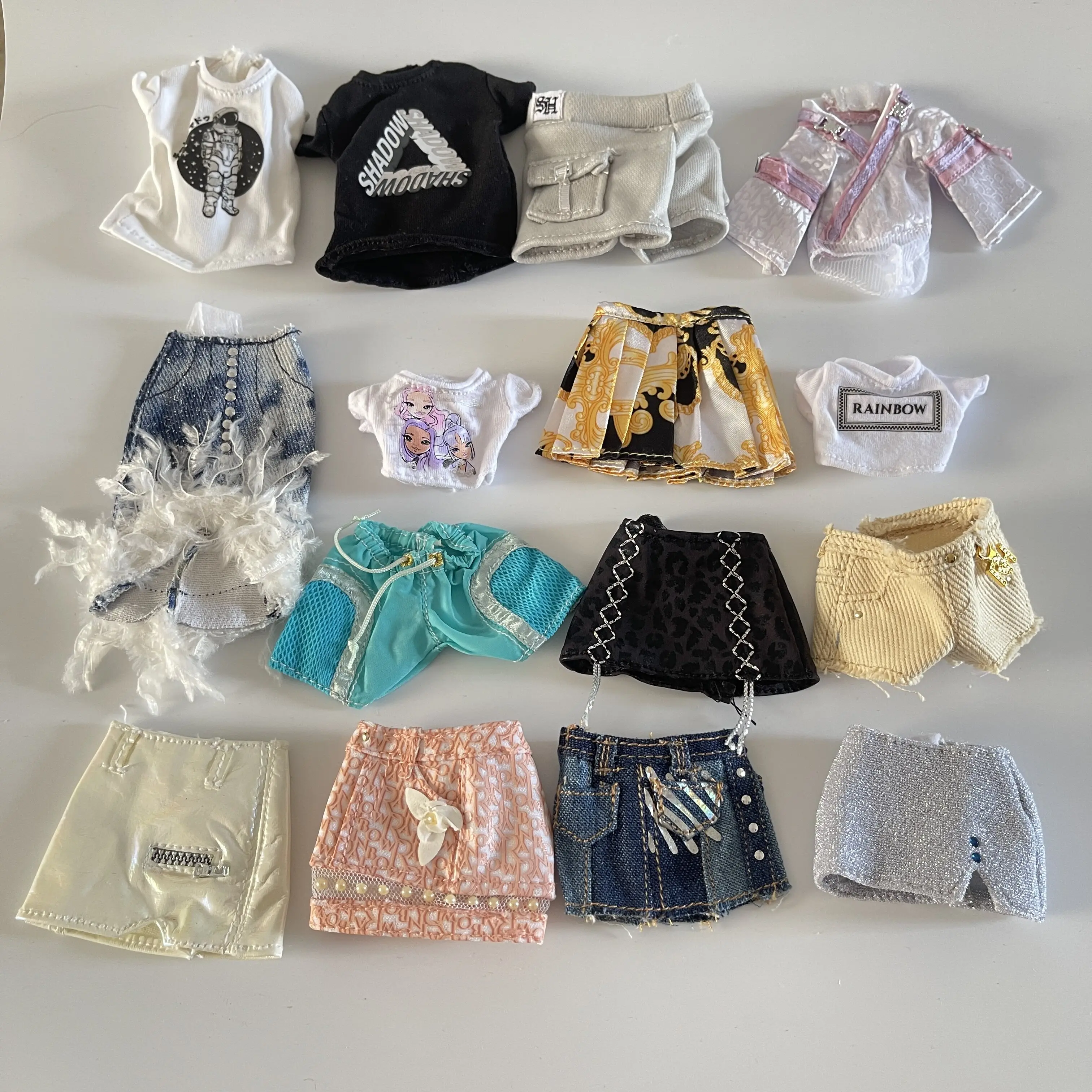 J1 many kinds of clothes fur tops coat skirt shorts pants for 1/6 doll ob 22 Rainbow High doll fashion cool doll