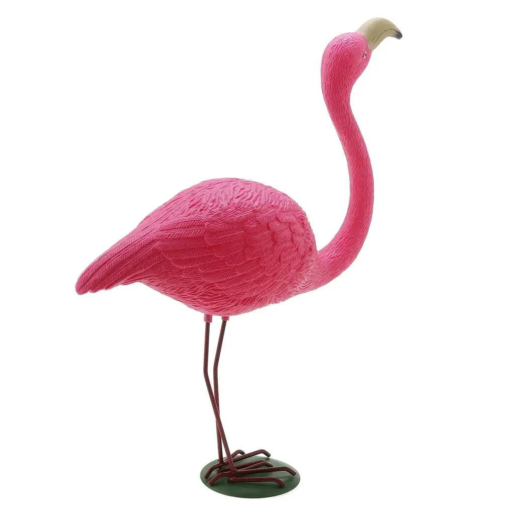 Flamingo Yard Garden Lawn Ornaments Bright Rose Red Plastic Decor for Outdoor Patio Landscaping