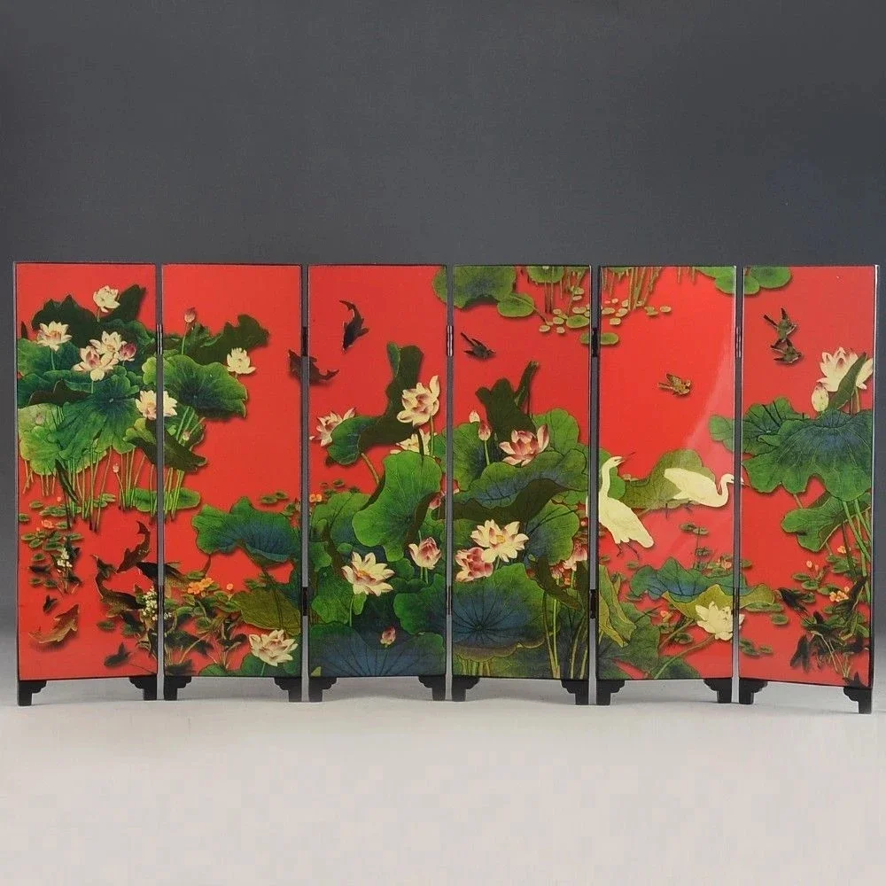 (Mini) Exquisite Chinese Classical Lacquer Painted with Beautiful Lotus Folding Screen