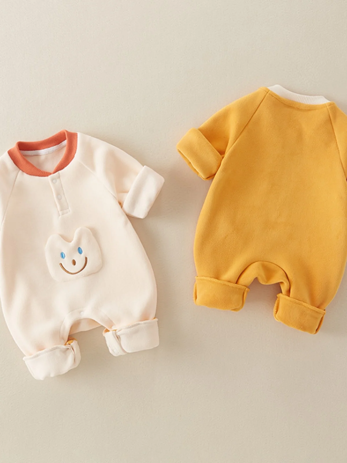 

Очаровательная одежда для новорожденных, осенняя новая верхняя одежда на подкладке Rer, милый мультяшный дизайн, модная зимняя одежда на месяц