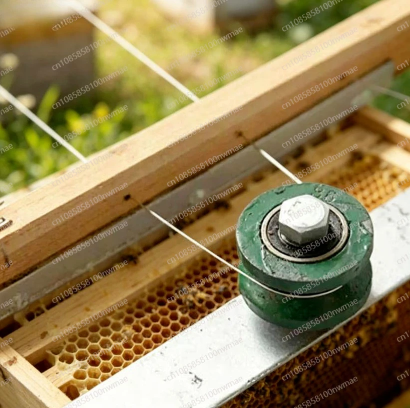 

Beekeeping Tools Nest Frame Silk Machine Automatic Nest Foundation Embedding Machine Beehive Frame Embedder Equipment