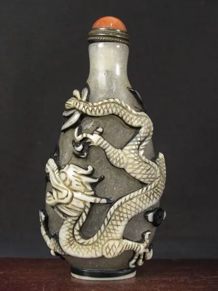 Chinese Dragon Phoenix Carved Peking Overlay Glass Snuff Bottle