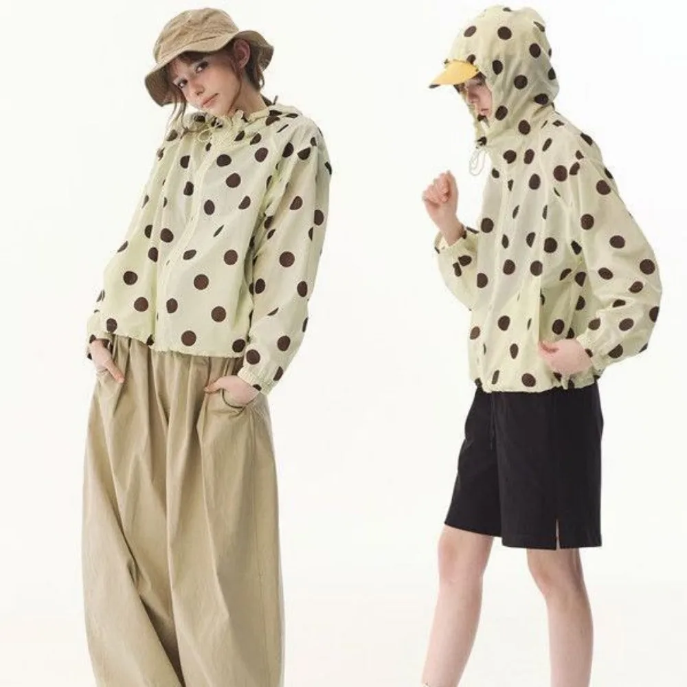 

Summer Outdoor Lightweight Breathable Sun-protective Jacket Women Polka Dot Printed Drawstring Hooded Jacket Zipper Sweatshirt