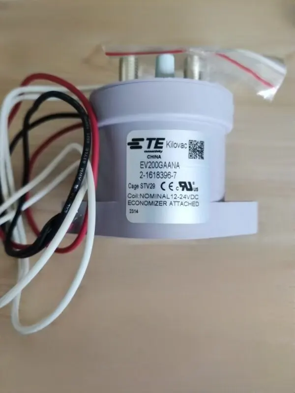 TE Connectivity EV200GAANA for New Energy Vehicles, Part No. 2-1618396-7, Coil Voltage: 12-24VDC