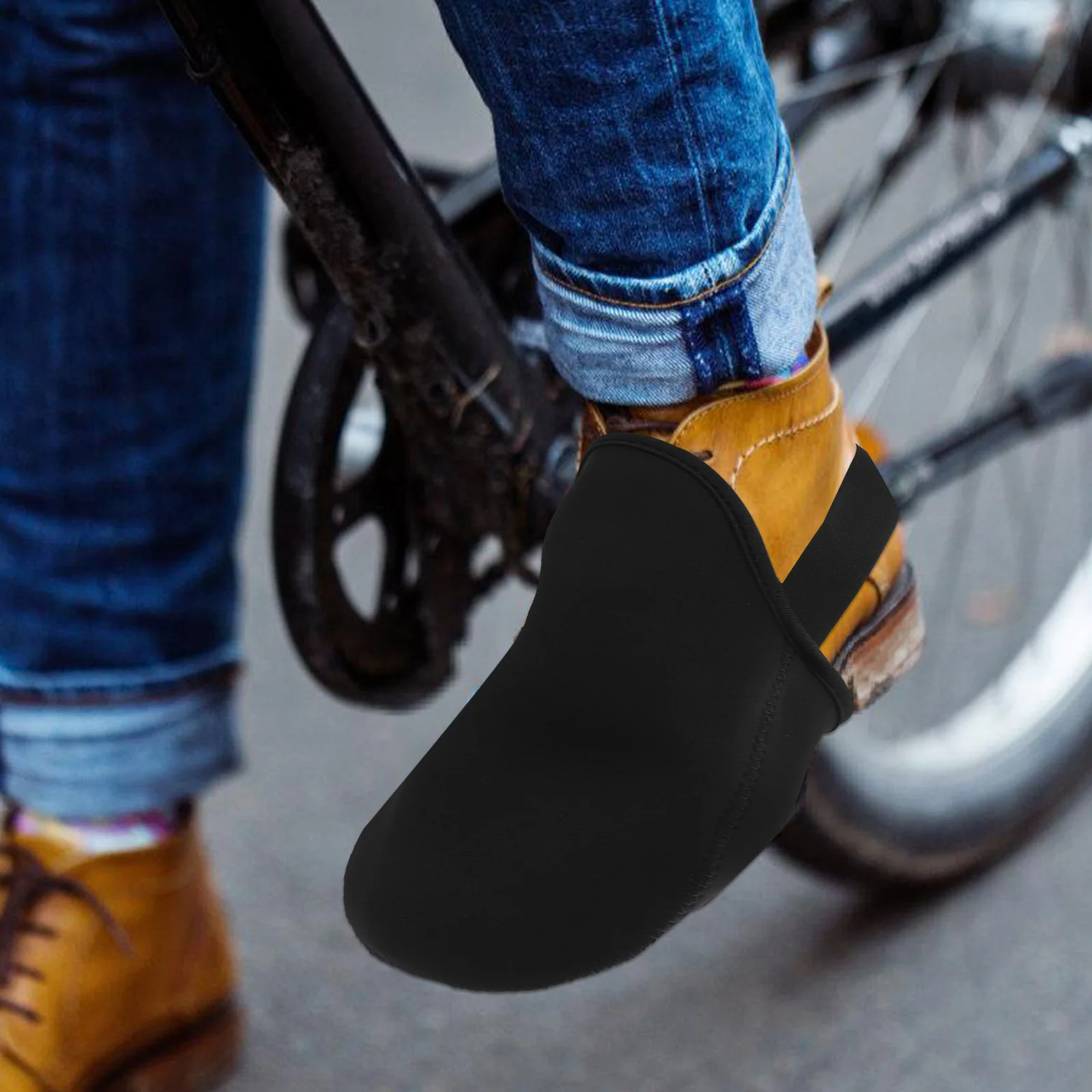 

2Pcs Windproof Cycling Shoe Covers Warm Half Shoe Design for Mountain Road Biking Thermal Non-Slip Overshoes Outdoor Riding