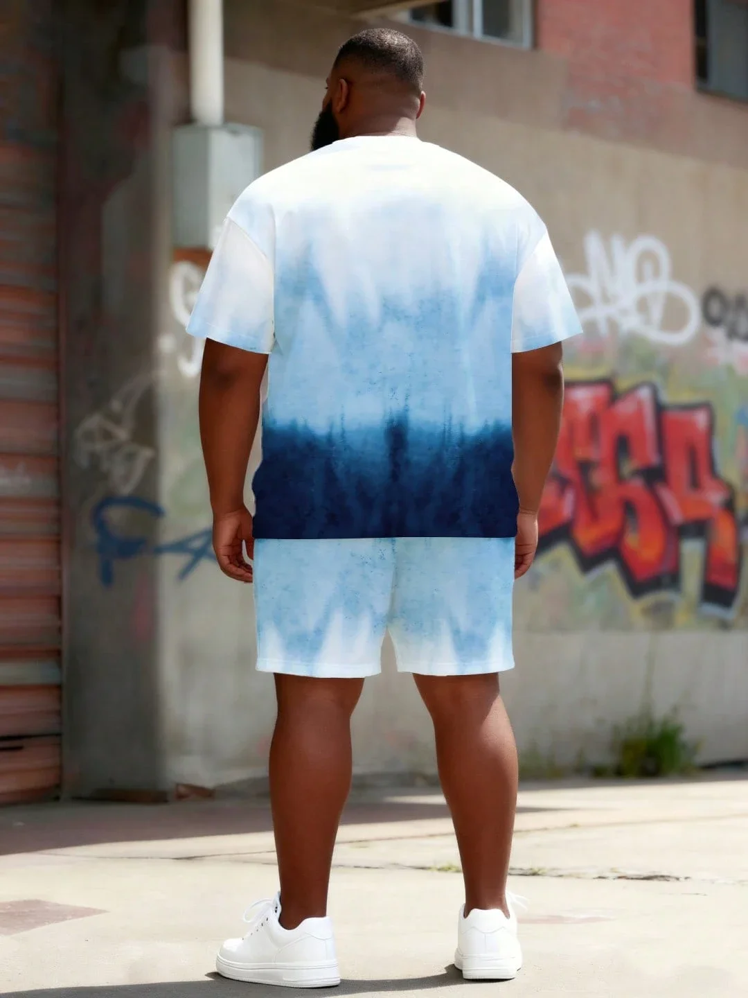 

Watercolor Ombre Men's Plus Size Short Sleeve T-Shirt And Shorts Set Casual Sporty 2-Piece Summer Outfit