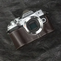 Handmade Genuine Leather Camera Half Case Cover Bag For Olympus OM-D E-M10 Mark IV Case Leather Camera Strap EM104 Case