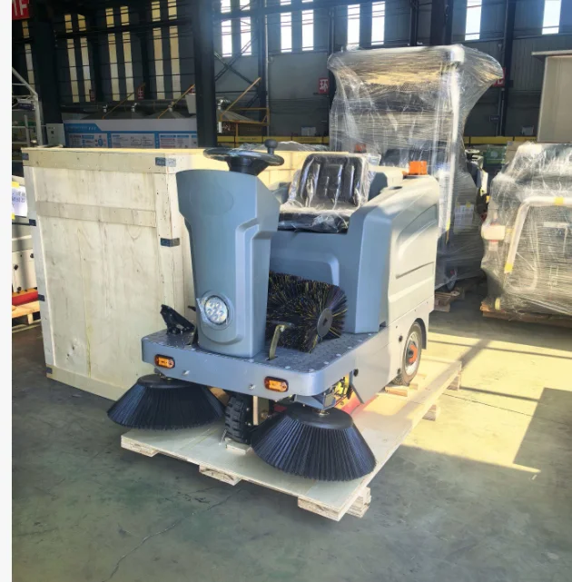 Driving type small road cleaning machine, street electric cleaning sweeping machine, park use