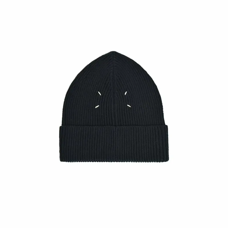 

Hand Sewn Four Corner Logo Classic Cold Woolen Hat Knitted Black Autumn and Winter Wool Blend Cap