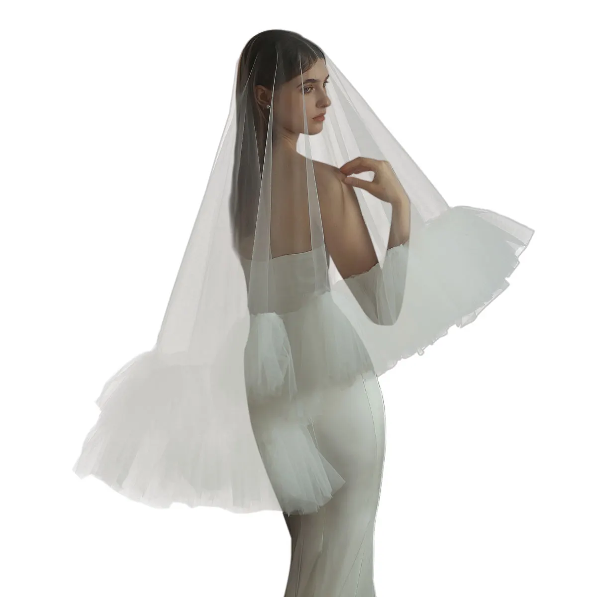 V309 Wedding Bridal Veil Semi-Transparent Tulle Long White Brides to Be Handmade Veil with Fluffy Ruffled Edge