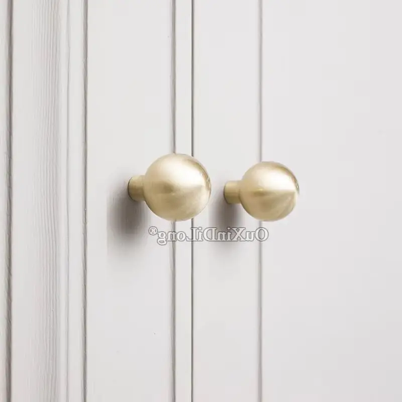 NEW 4PCS Solid Brass Round Furniture Pulls Knobs Drawer Knobs Cupboard Wardrobe Kitchen Closet Dresser Wine Cabinet Pulls Knobs