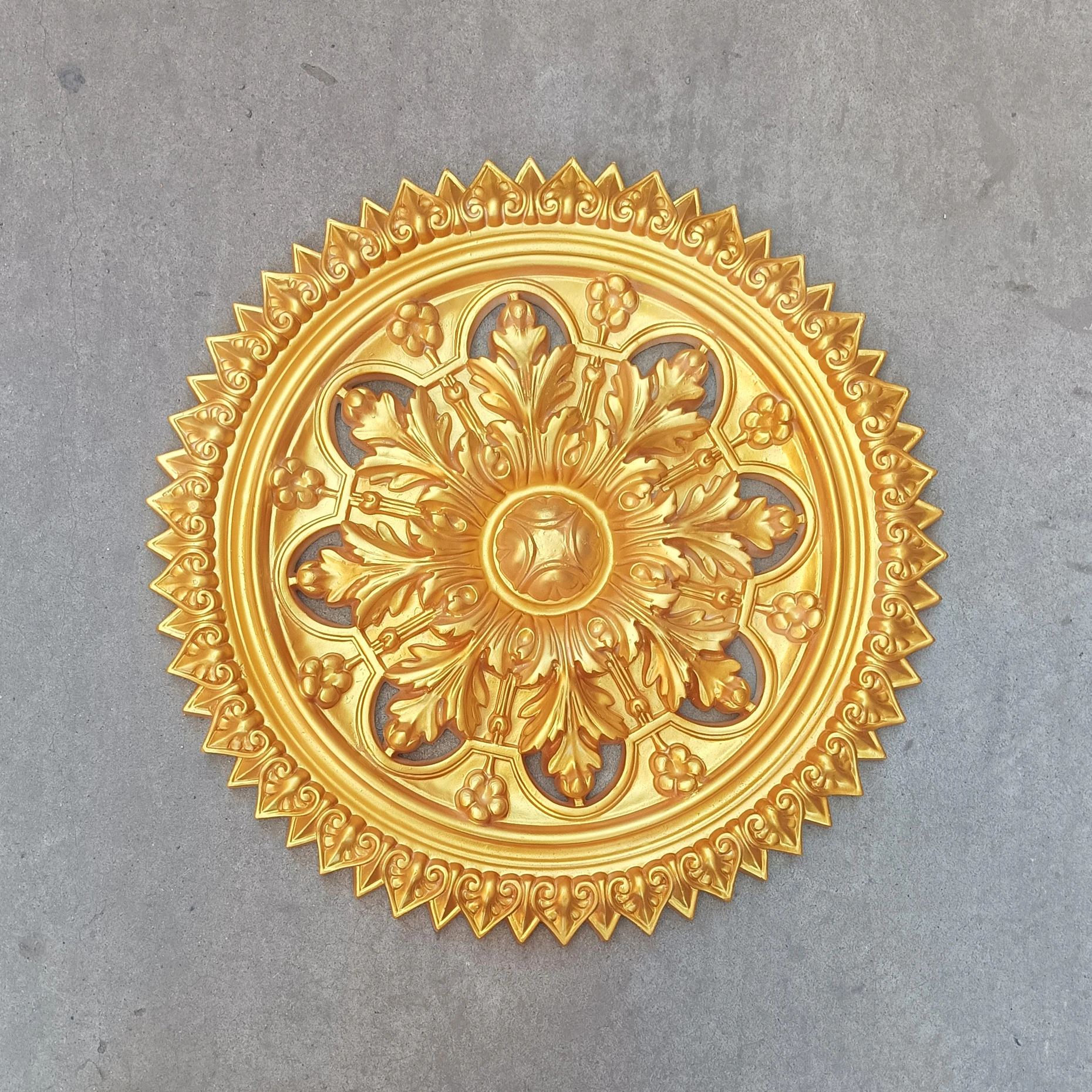 Baroque Decorative Ceiling Rose Moulding Pendent Light Decor Panel PU Chandelier Ceiling Rosette Drop Lamp Base Medallion Patera
