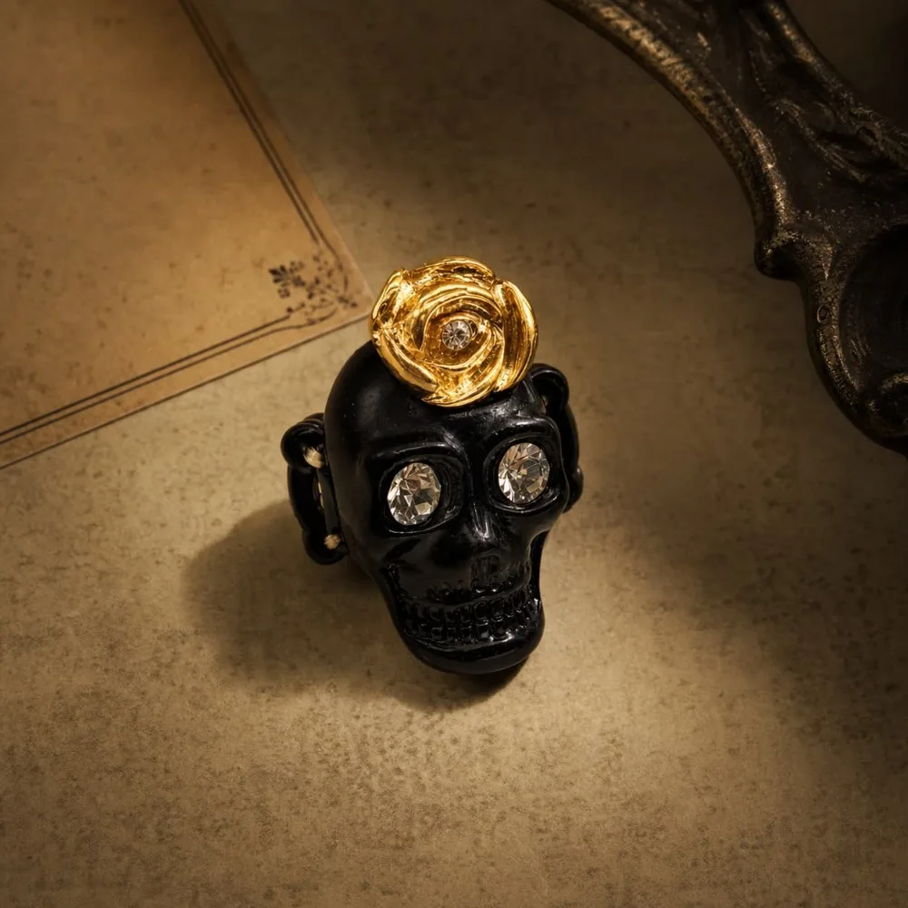 Retro Halloween Gothic Colored Diamond Ring, Versatile Visual Accessory
