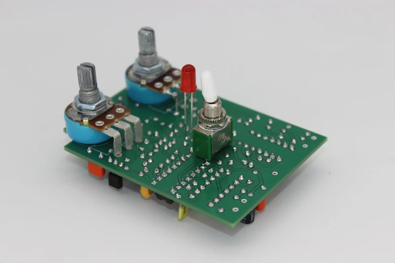 Effector per chitarra elettrica manuale fai-da-te Chorus Single Block Effector Circuit Board