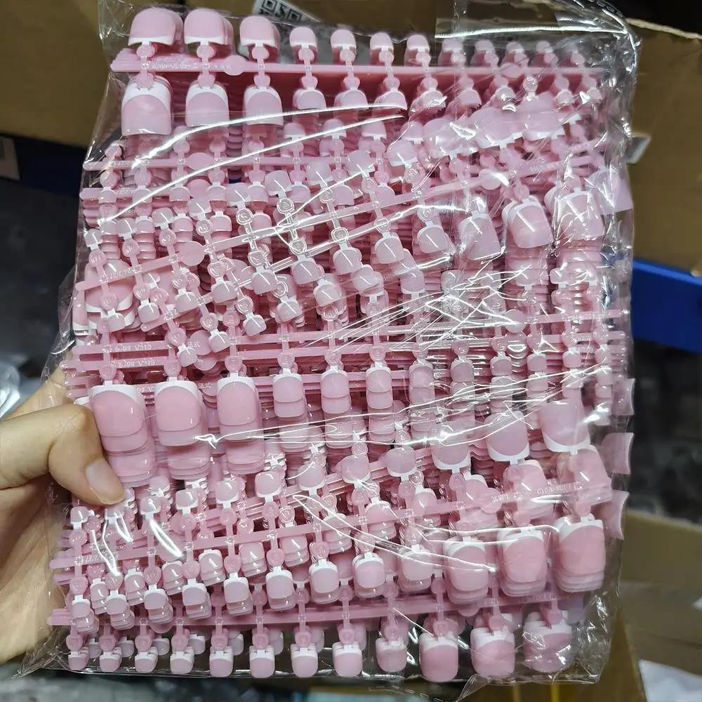 120Pcs/Bag Summer Pink French Tip Fake Toenails Short Square Press On Toe Nails White Edge Full Cover Wearable False Fingertips
