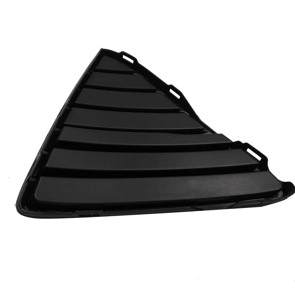 

Car Front Bumper Triangle Grill Cover For Ford Focus 3 2011 2012 2013 2014-M54K