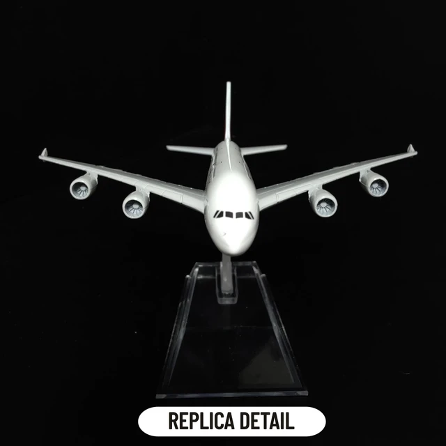 1:400 Scale Metal Airplane Emirates A380 Airlines Boeing Airbus 6 1:400 Scale Metal Airplane Emirates A380 Airlines Boeing Airbus 6