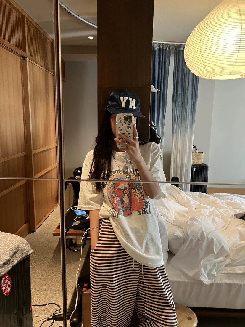 레트로 로 슬레 프린트 루즈 캐주얼 라운드 네 오트 스베 티셔츠 여성 패션 여름 탑 동대문에서