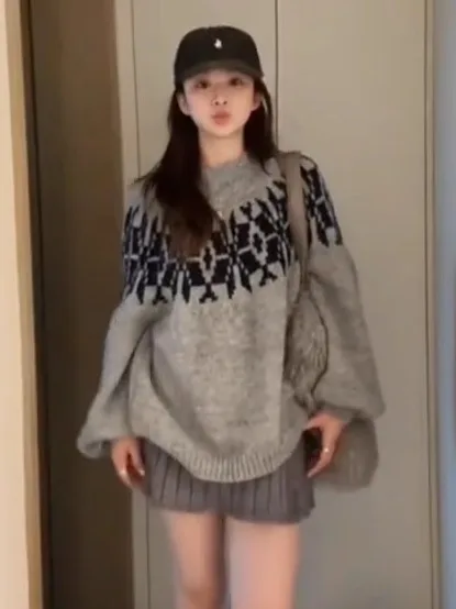 韓国風スレ怠惰なセーター女性の秋冬ソフトルーズラウンドネニットトップ刺繍入りロングスベ暖かいサーマル