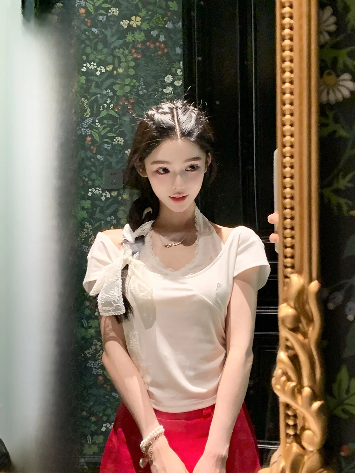 

Faionable ort Sve T-irt Women's Ne Hanging Design Fake Two-Piece Hotdog Very Spicy Moon adow Lace Versatile Top