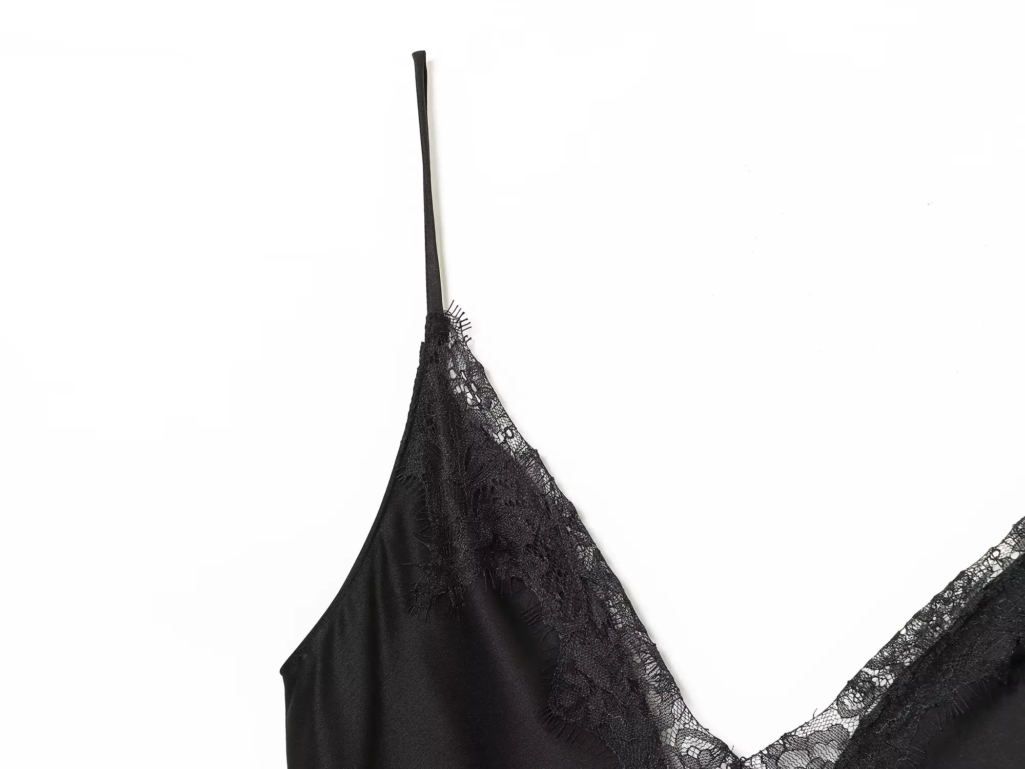 2025, met kant versierde zijdesatijn, getextureerde jurk, modieus afslankend, nieuwe stijl voor de herfst, prachtig vervaardigde kantstof, Stage Co