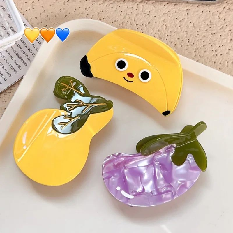 

1pcs Vegetable Fruit Hair Claw Women Adorable Playful Design Trendy Summer Accessory Stylish Girls Headwear Daily Casual Outfits