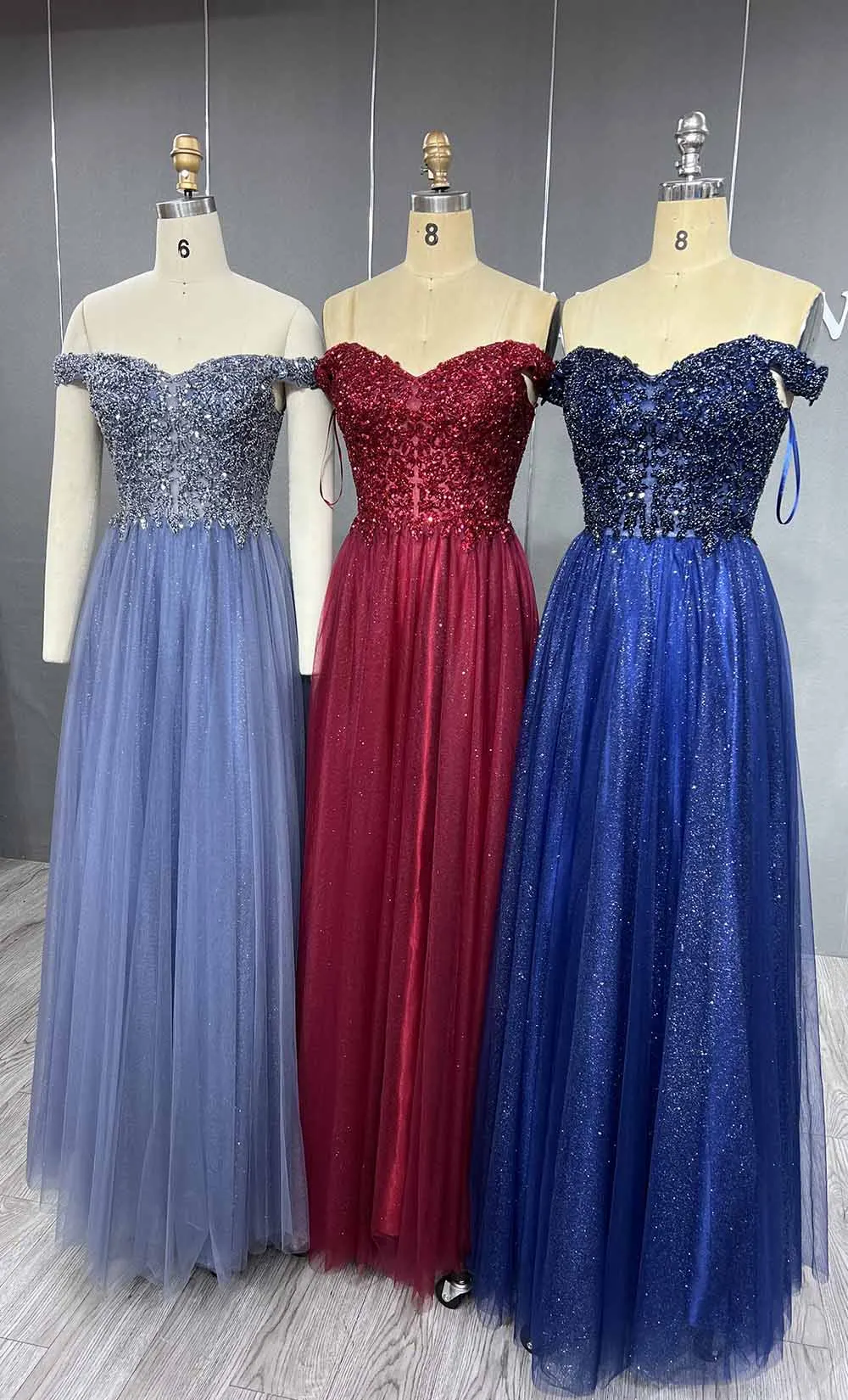 2024 In Stock Navy Blue Long Prom Dresses Off the Shoulder Tulle Embroidered Beading Back Zipper Formal Women Party Gown YQLNNE