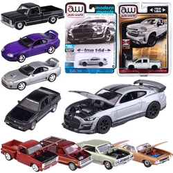 Autoworld 1/64 Scale Green Light M2 Machines Cars Models Alloy Diecasts Vehicles Simulation Collection Kids Toys For Boys Gifts