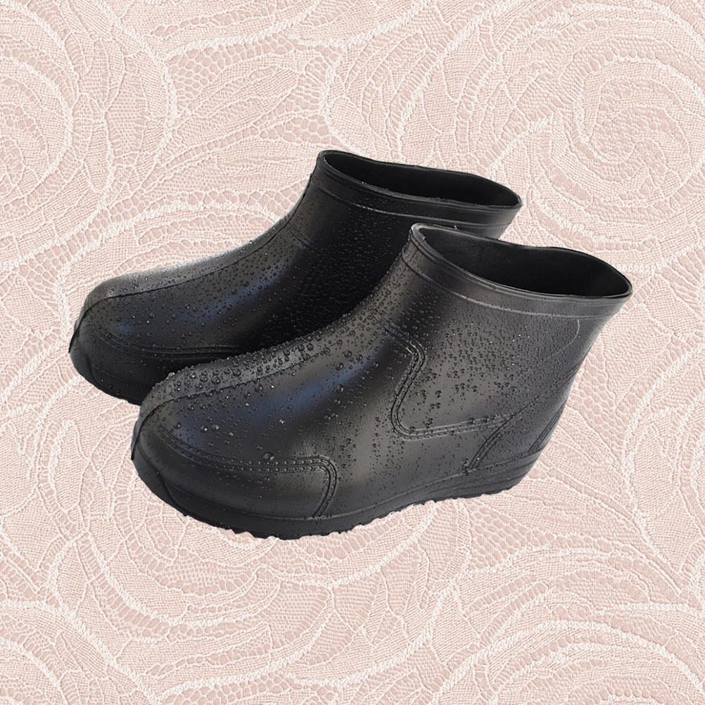 1 Paar tragbare, säure- und alkalibeständige Regenschuhe, Größe 40, schwarz, dicker Absatz, rutschfeste Sohle für Herren, rutschfeste niedrige Kanisterstiefel